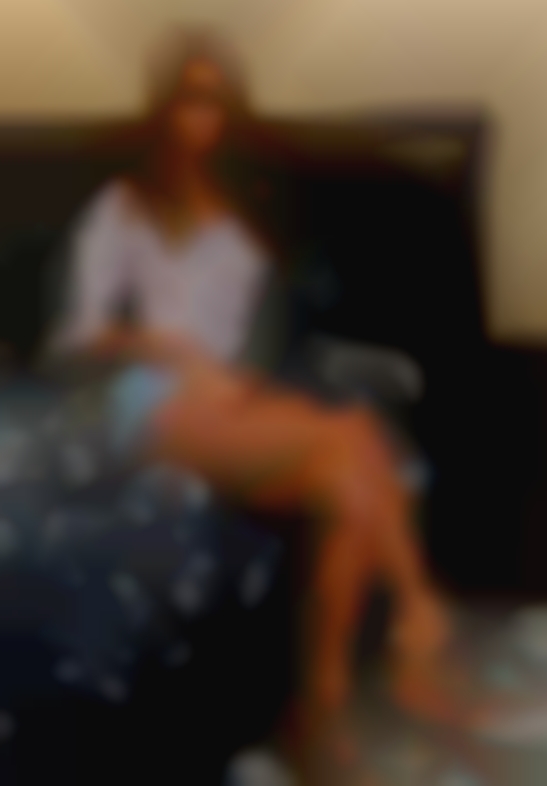 Lndian club chhubi swingers nacked women from Barstow.